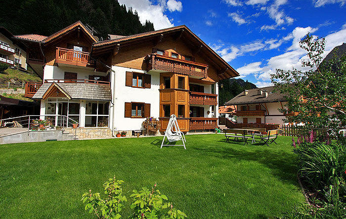Cesa Roseda Apartment Canazei Exterior foto